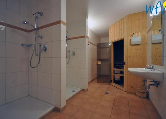 アパート Rossini 4